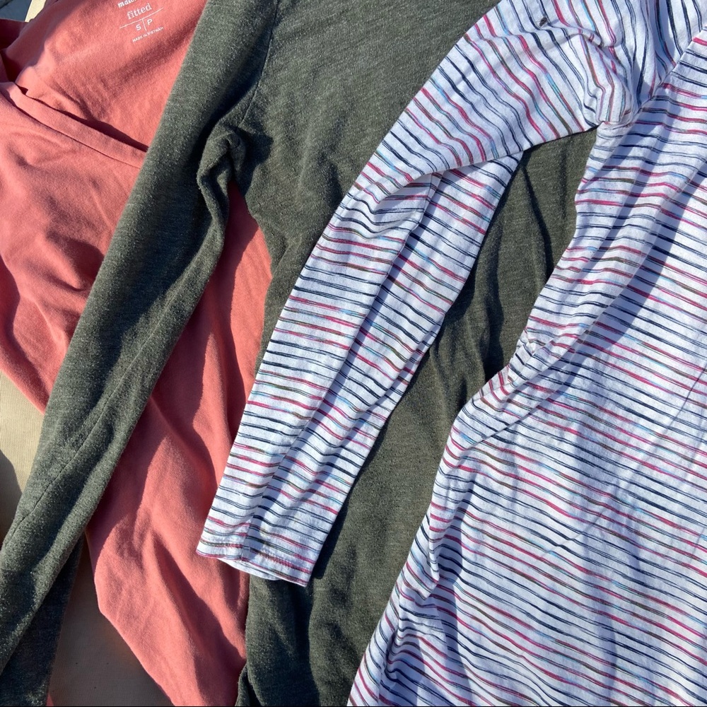 Maternity top bundle - Picture 5 of 10
